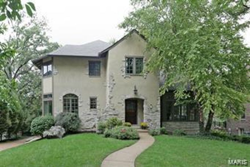 23 years young, stone & stucco, Claverach Park home. This 2-story home is ready for a new buyer to create lasting memories.  Hardwood floors, abundant windows, and an open floor plan make this a one-of-a-kind home. The grand entry flows into the vaulted living room & a sophisticated dining room. The chef's kitchen offers beautiful cabinetry, stainless appliances, and a walk-in pantry, seamlessly leading into the breakfast room & warm hearth room. The handsome wrought iron stairway takes you to the second floor and features a master bedroom with a cathedral-beamed ceiling, glorious closet space, and a newly updated bath. 
3 more sizeable bedrooms, 2 full baths & a laundry space complete the second floor. The walk-out lower level has a rec room with a unique concrete floor, half bath, exercise room, additional laundry space, and plenty of storage. The fully fenced backyard has a stone walking path, 2 story deck, a patio, and mature trees. Clayton is living at its finest. Additional Rooms: Mud Room