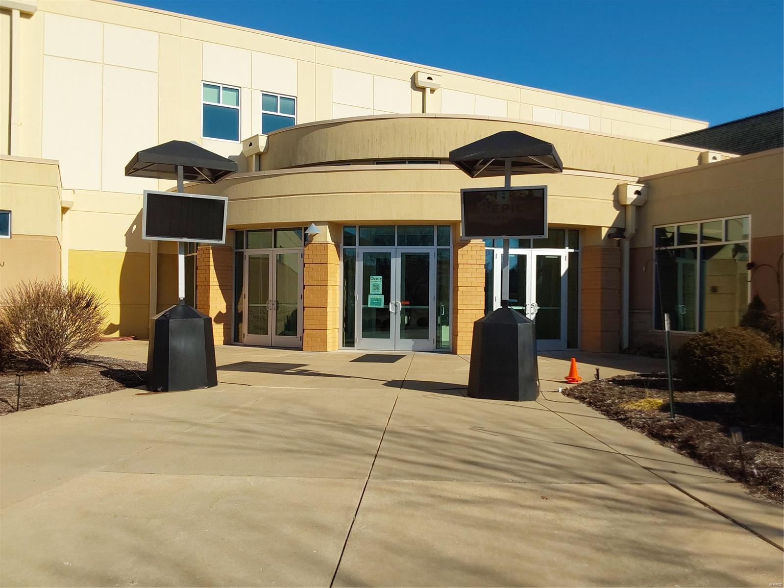 Missouri Stevens Estate Share 6 - Commercial Sale