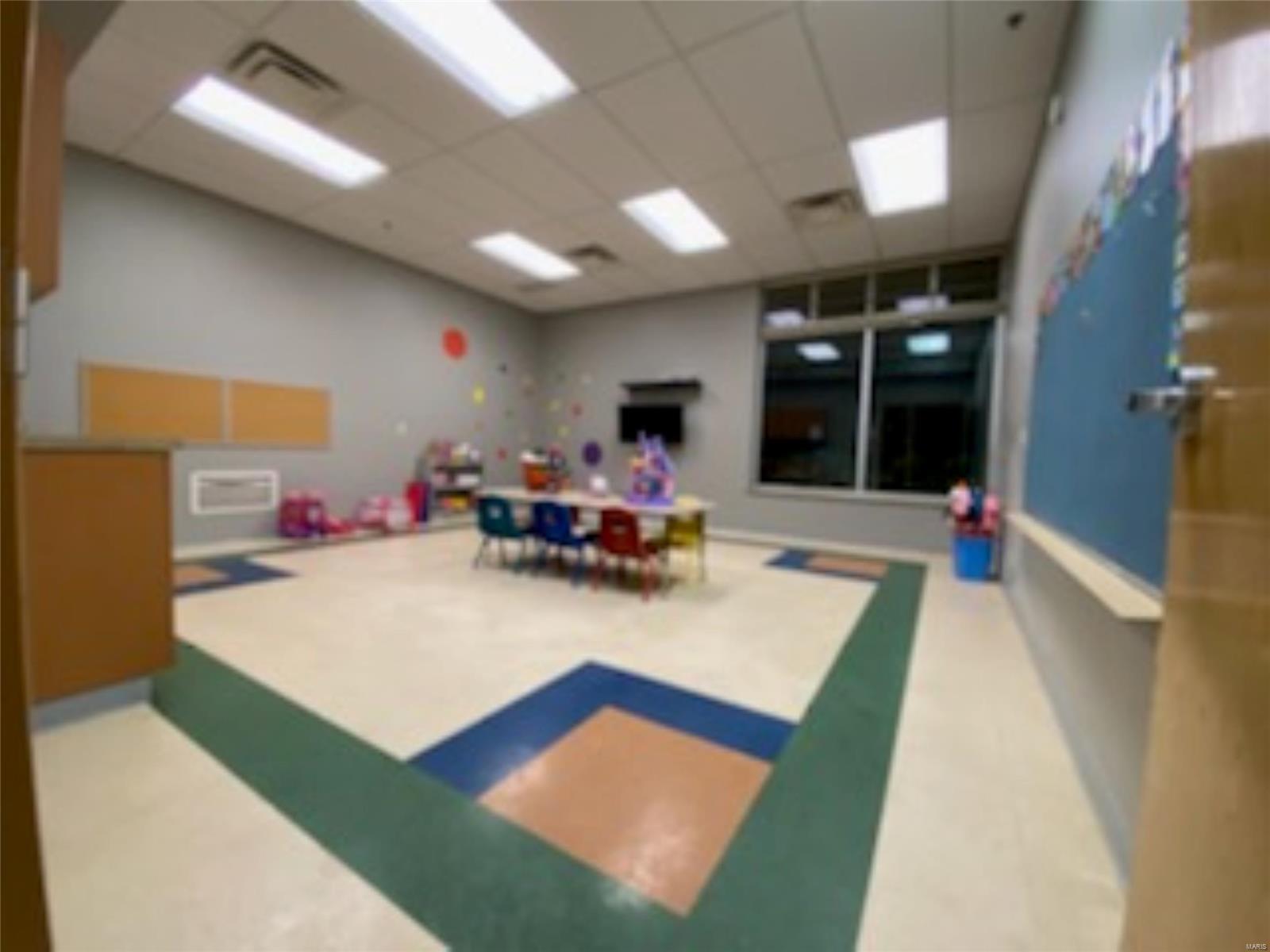 Missouri Stevens Estate Share 6 - Commercial Sale