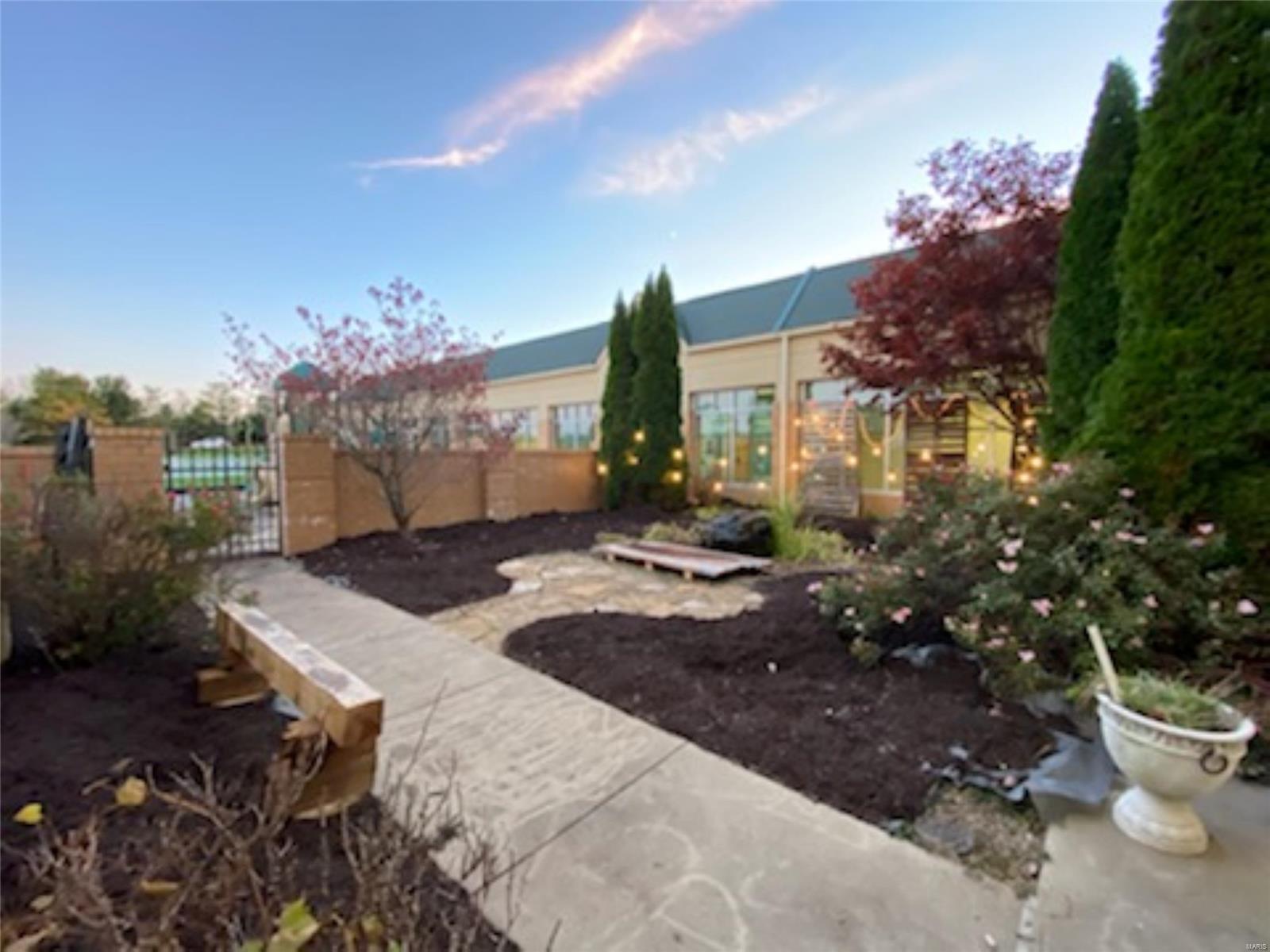 Missouri Stevens Estate Share 6 - Commercial Sale