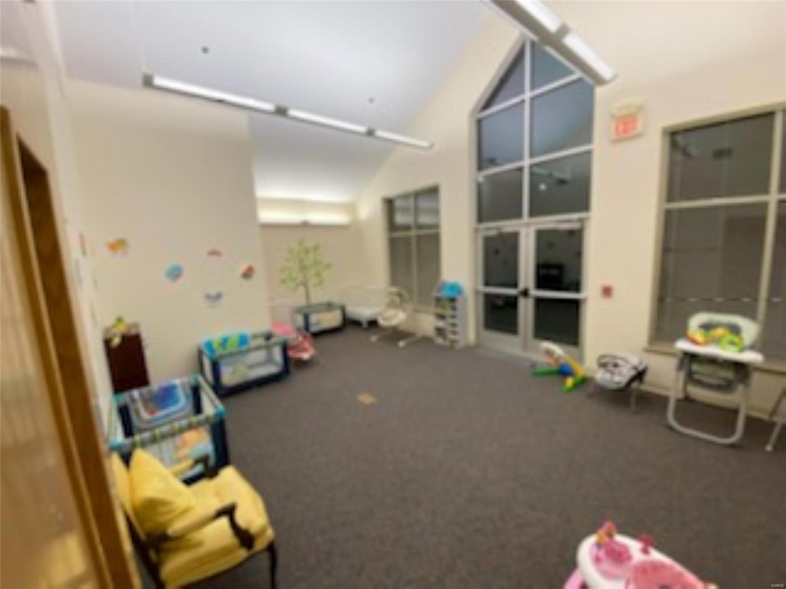 Missouri Stevens Estate Share 6 - Commercial Sale