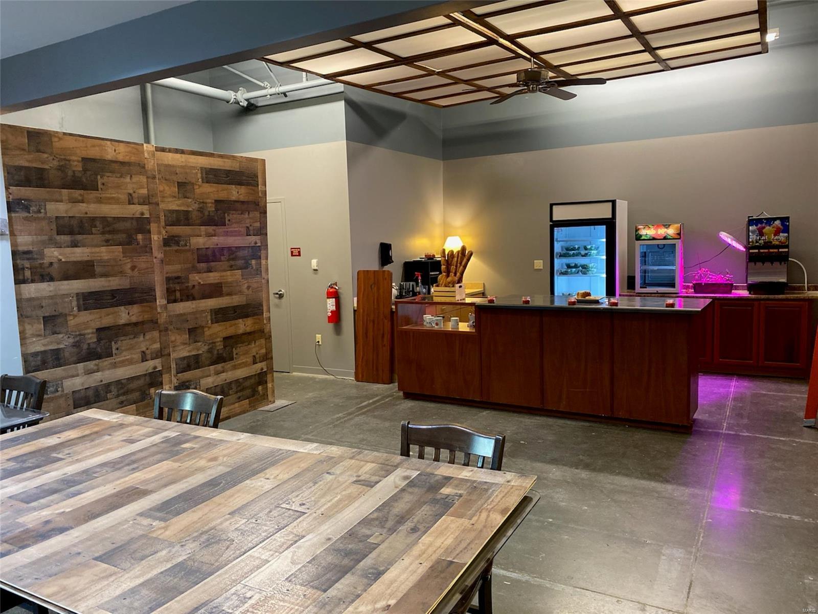 Missouri Stevens Estate Share 6 - Commercial Sale