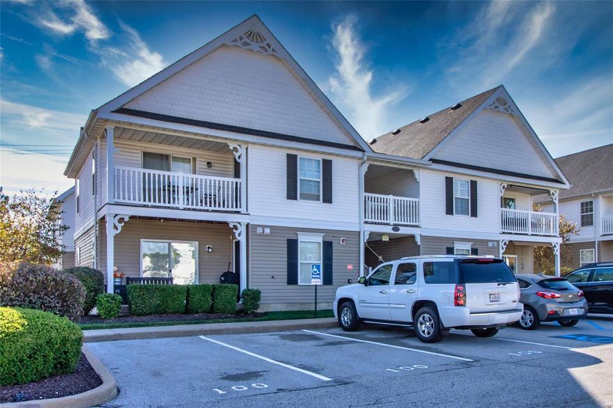 This is a high demand ground floor condo with a no steps entrance. As you enter the foyer, you will love the open floor plan which offers a view of the living room, kitchen and dining room. There is newer vinyl plank flooring that has a wonderful and natural wood look. The whole unit has been freshly painted and is move-in ready. The kitchen features a breakfast bar and the appliances are included. There are two bedrooms and two bathrooms which includes a master suite, complete with a full bathroom and a large shower. Brandy Mill has a clubhouse, pool and tennis court. Location: End Unit, Ground Level