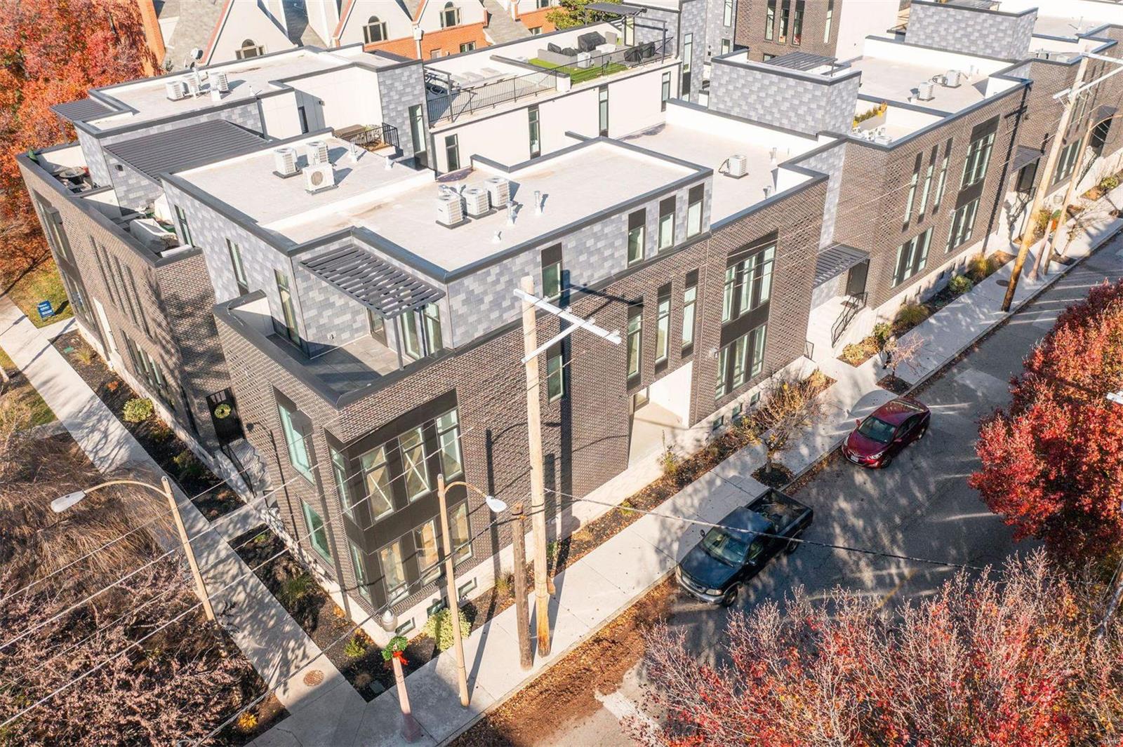 Artizen on West Pine - Residential