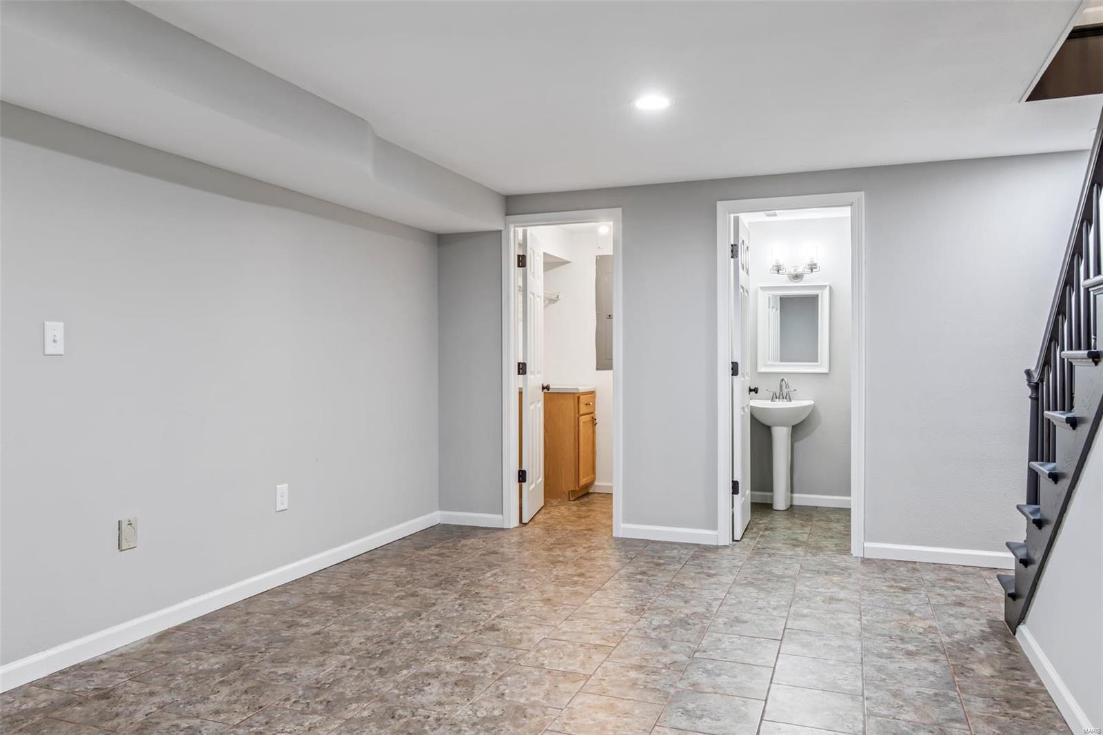 Maple Rdg #1 - Residential