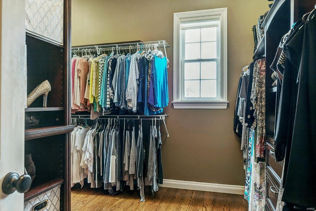 Three Sisters Farm 1 - Residential