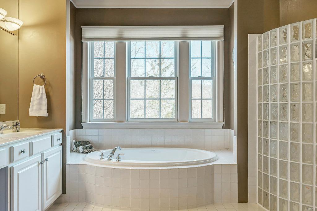 Three Sisters Farm 1 - Residential