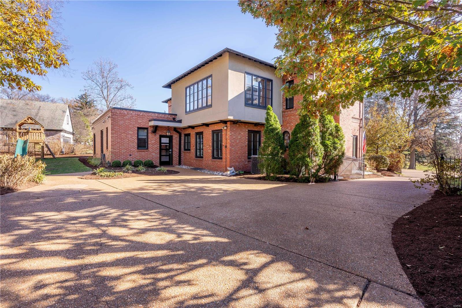 University Hills - Residential