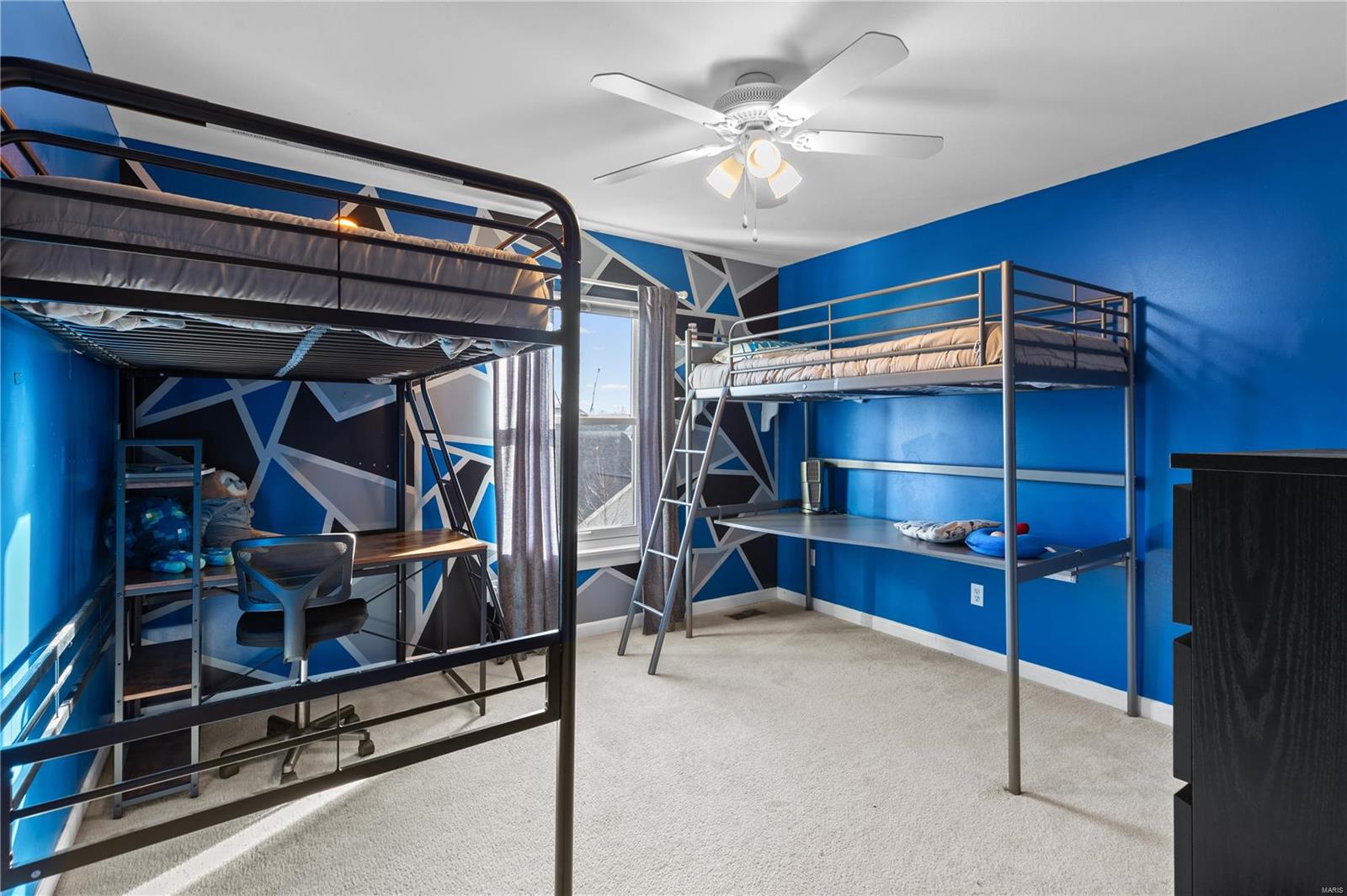 St Peters, Missouri 63376, United States, 4 Bedrooms Bedrooms, ,3 BathroomsBathrooms,Residential,Pending,28440