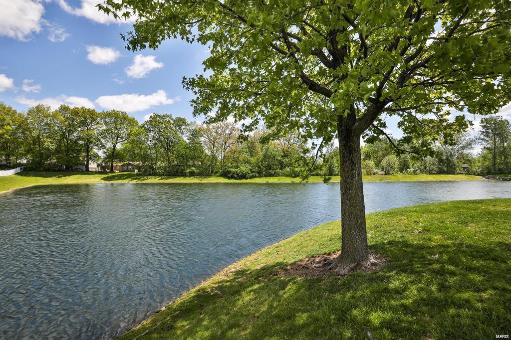 St Peters, Missouri 63376, United States, 4 Bedrooms Bedrooms, ,3 BathroomsBathrooms,Residential,Pending,28440