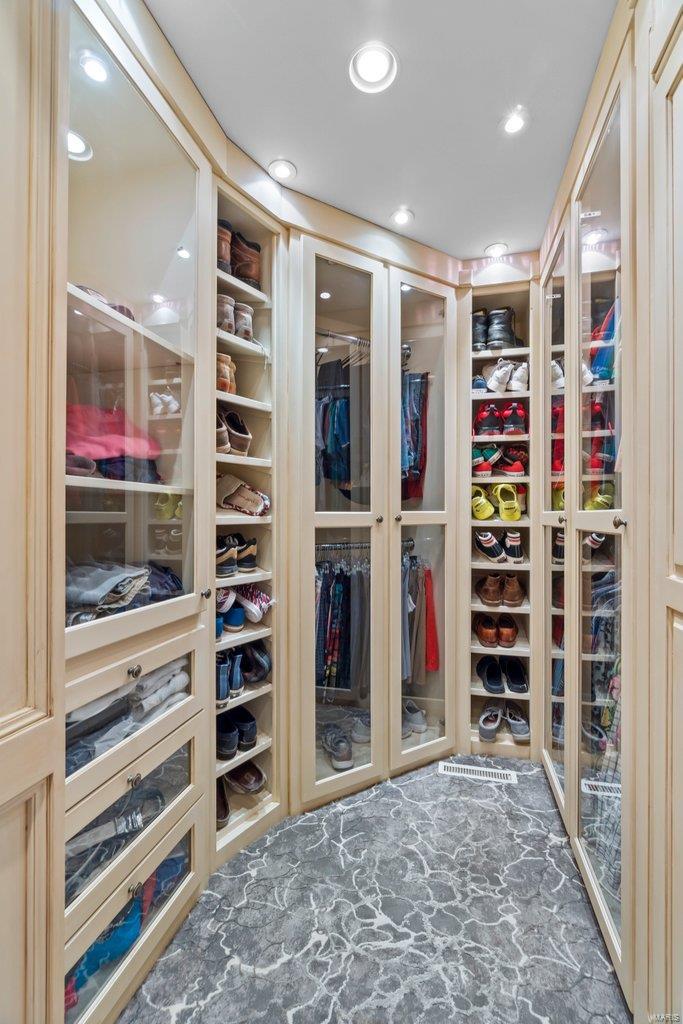 Ridgeview - Residential