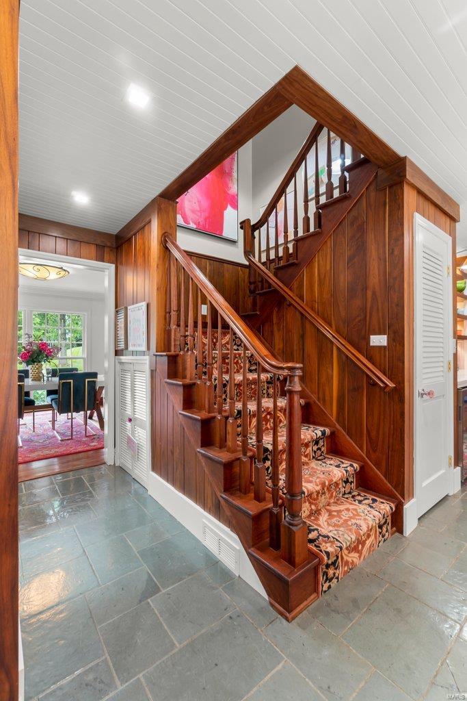 Ridgeview - Residential