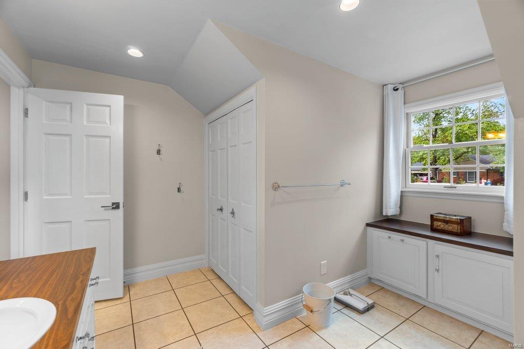 Ridgeview - Residential