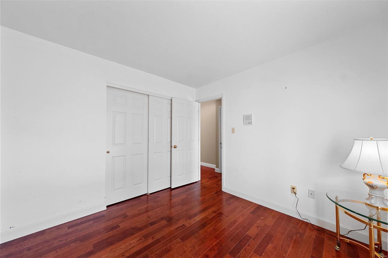 St Louis, Missouri 63123, United States, 3 Bedrooms Bedrooms, ,3 BathroomsBathrooms,Residential,Active,77922