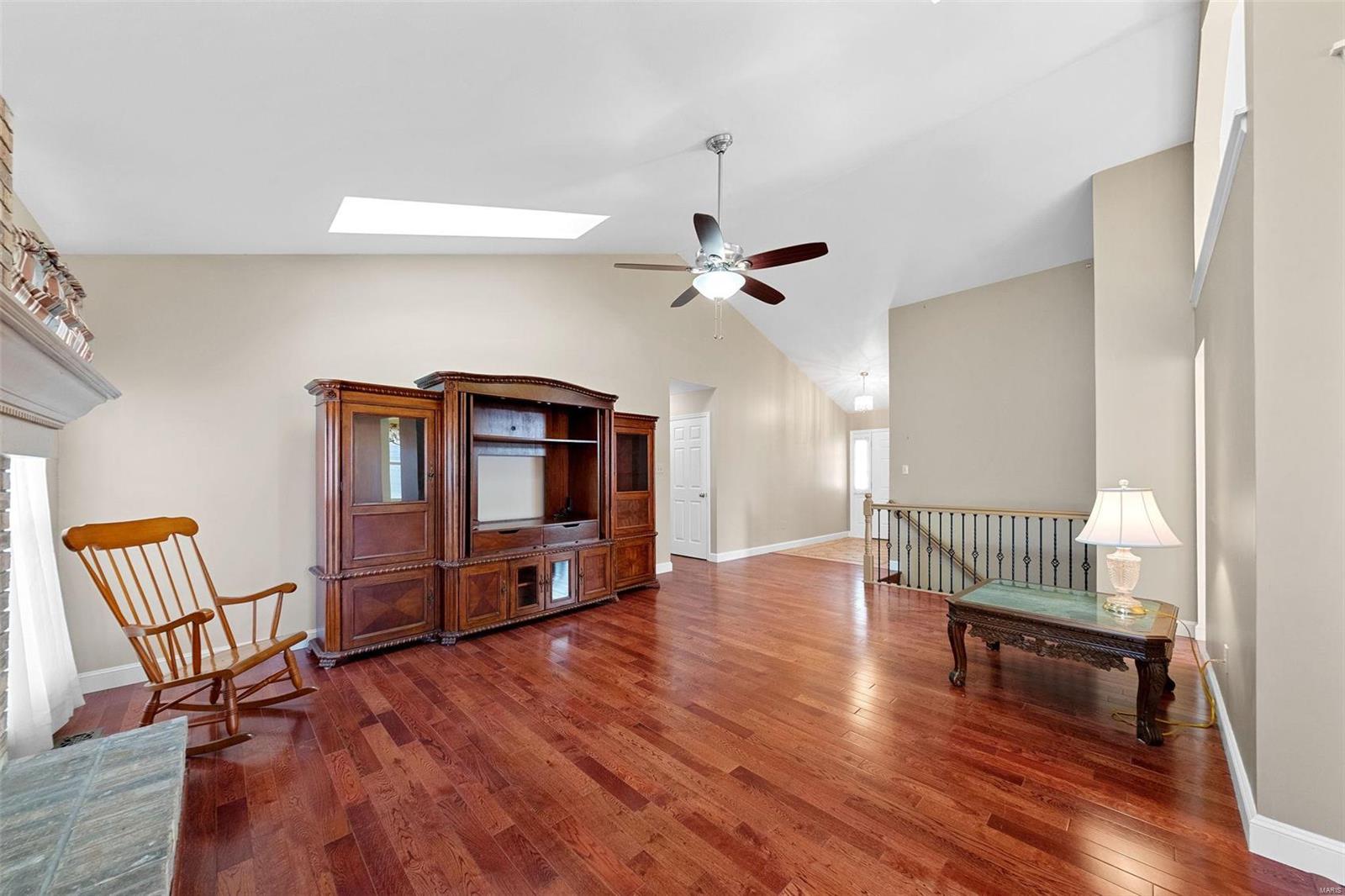 St Louis, Missouri 63123, United States, 3 Bedrooms Bedrooms, ,3 BathroomsBathrooms,Residential,Active,77922