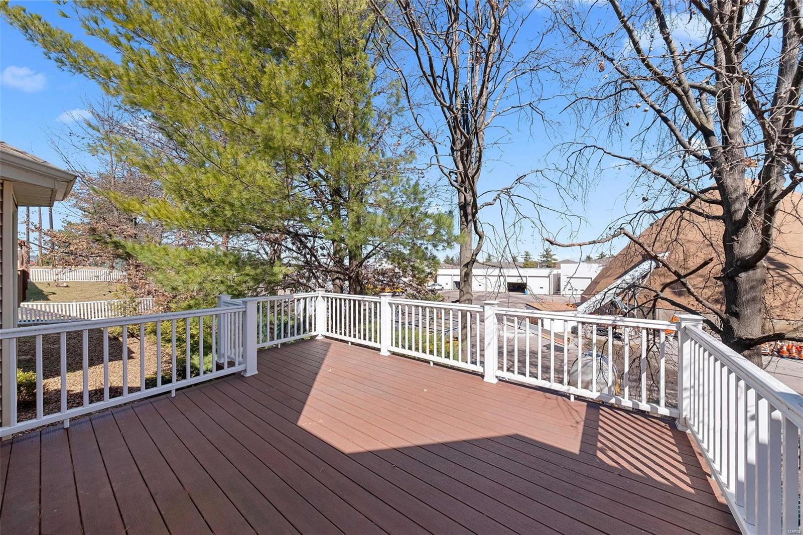 St Louis, Missouri 63123, United States, 3 Bedrooms Bedrooms, ,3 BathroomsBathrooms,Residential,Active,77922