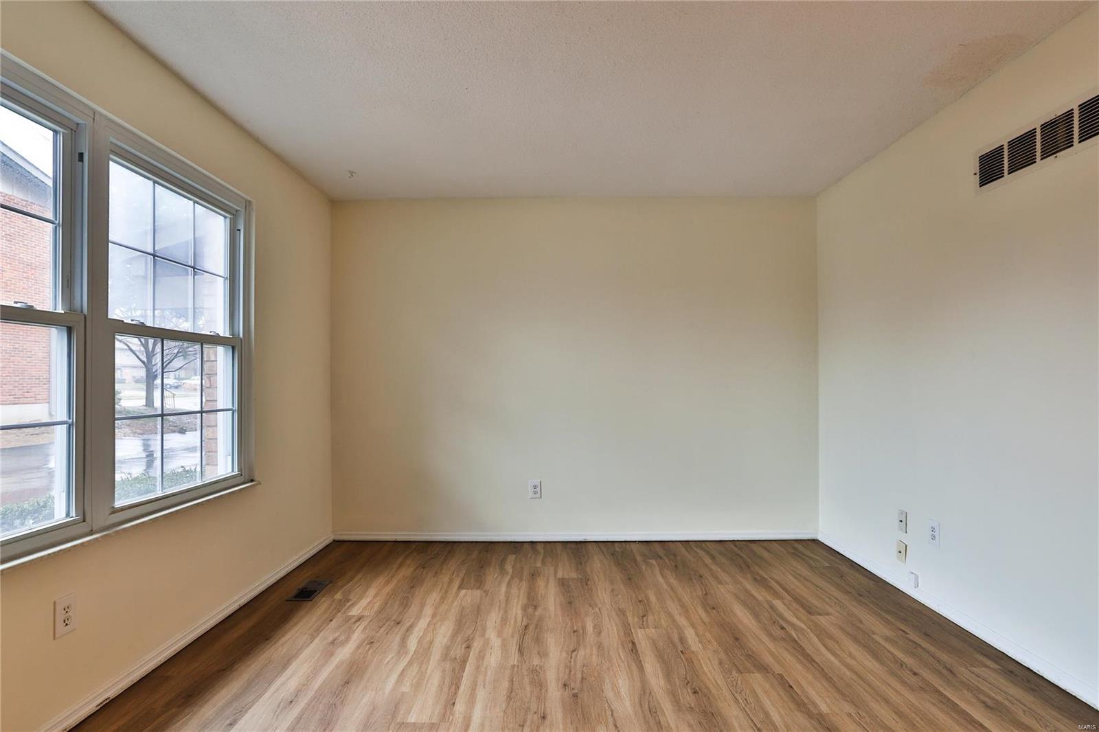 Leisure Village Condo - Residential