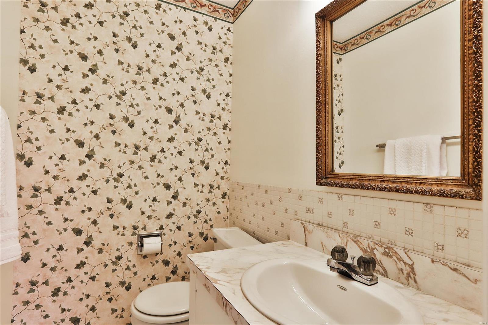 Leisure Village Condo - Residential