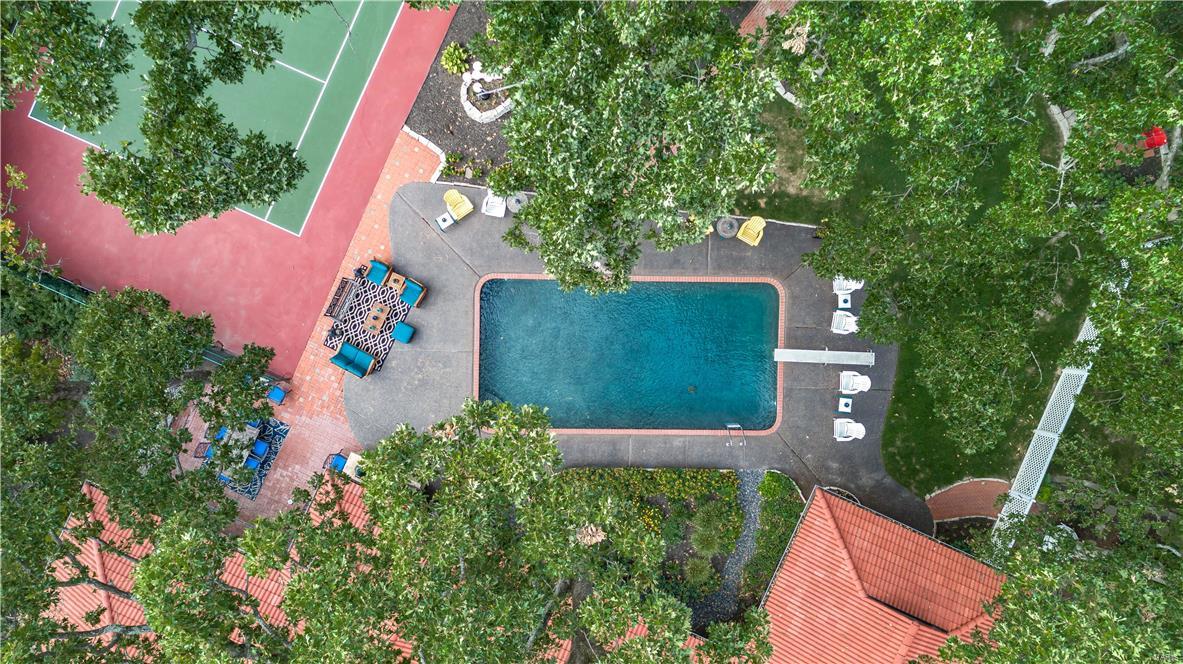 Frontenac Park - Residential