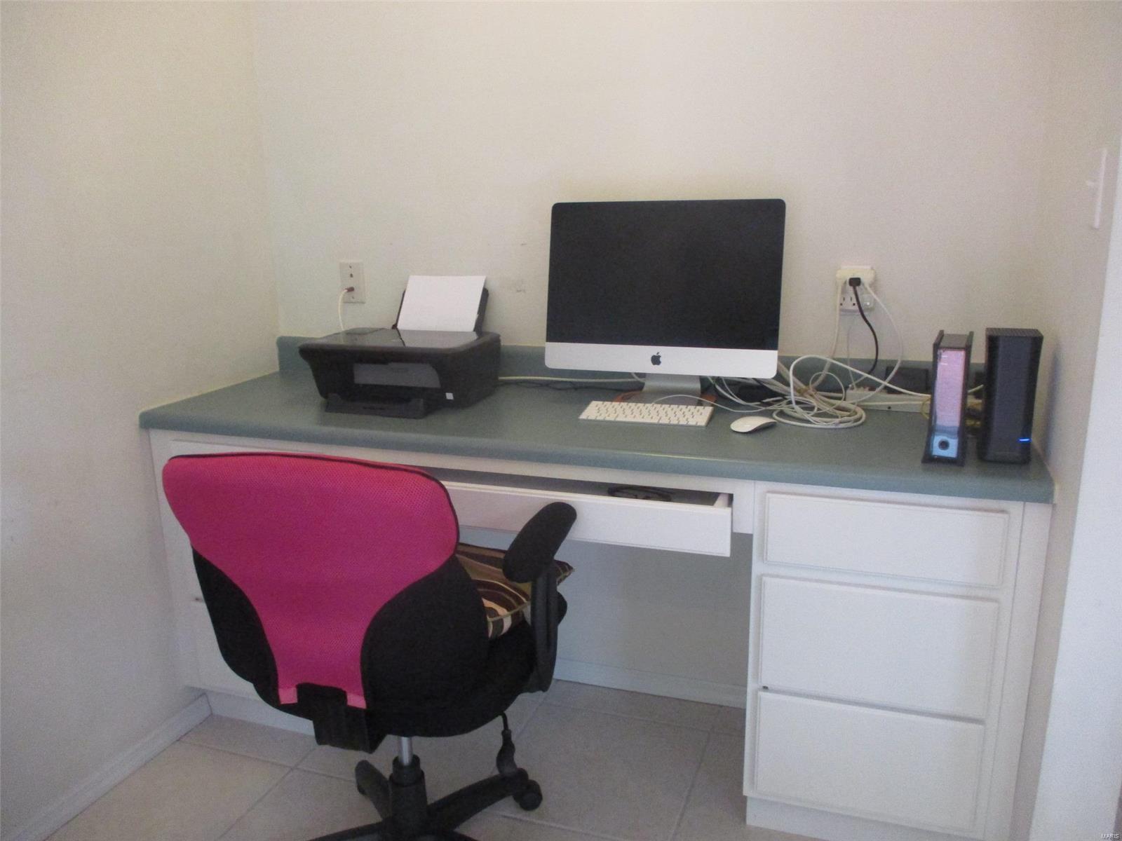 Oak Pointe - Residential