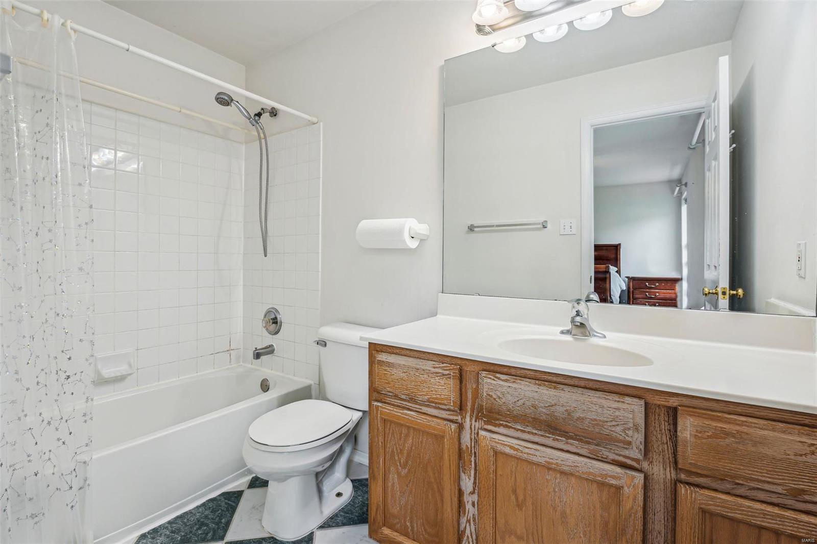 Oak Pointe - Residential