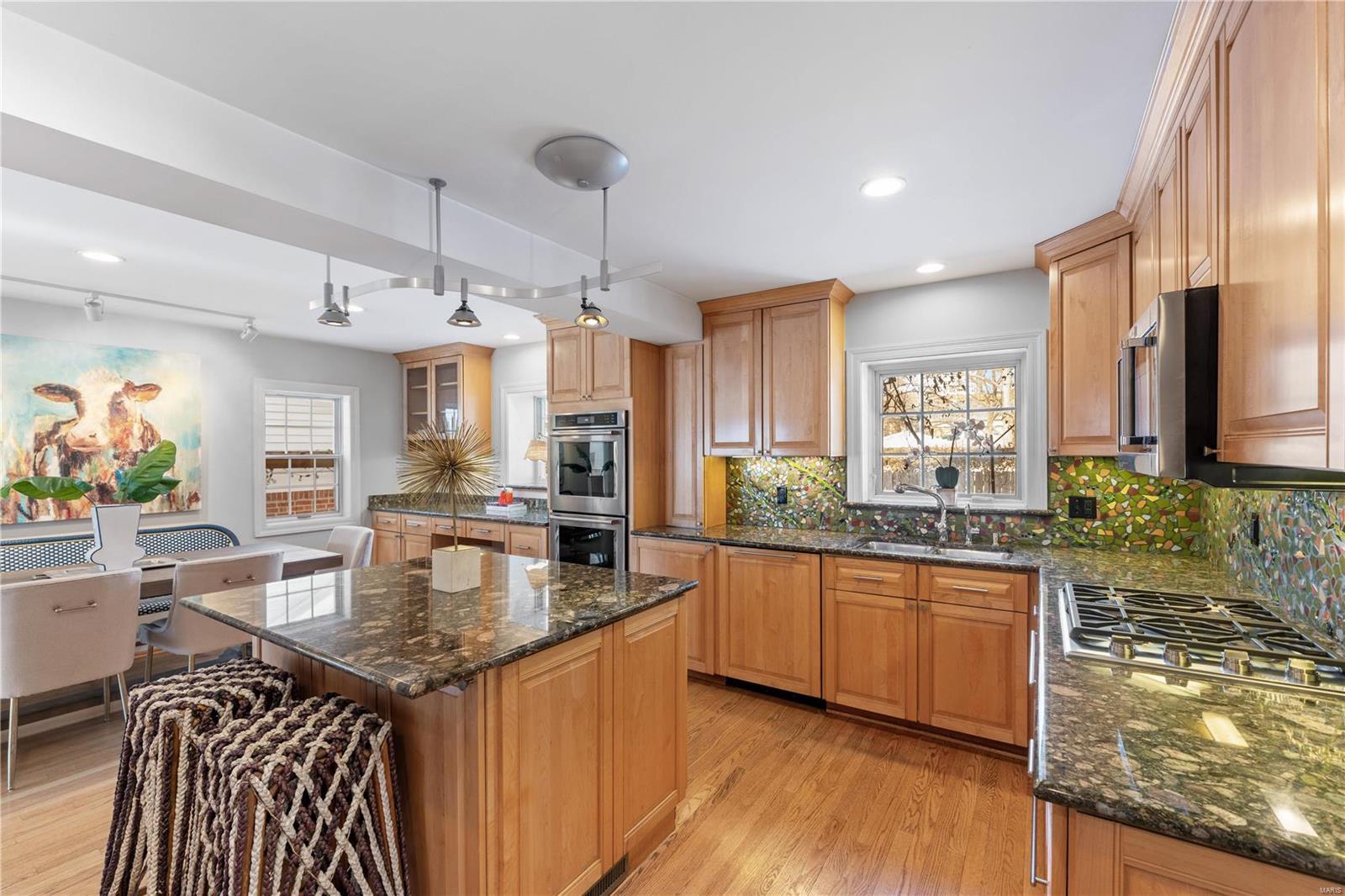 Davis Place - Residential