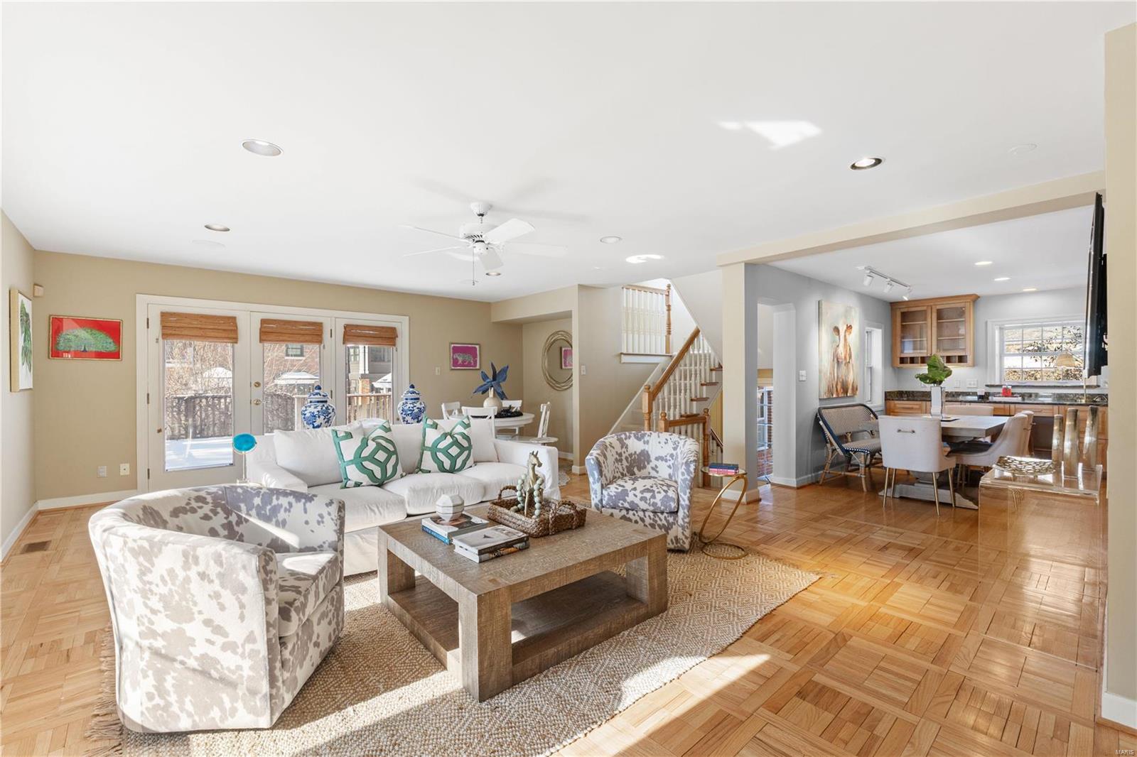 Davis Place - Residential