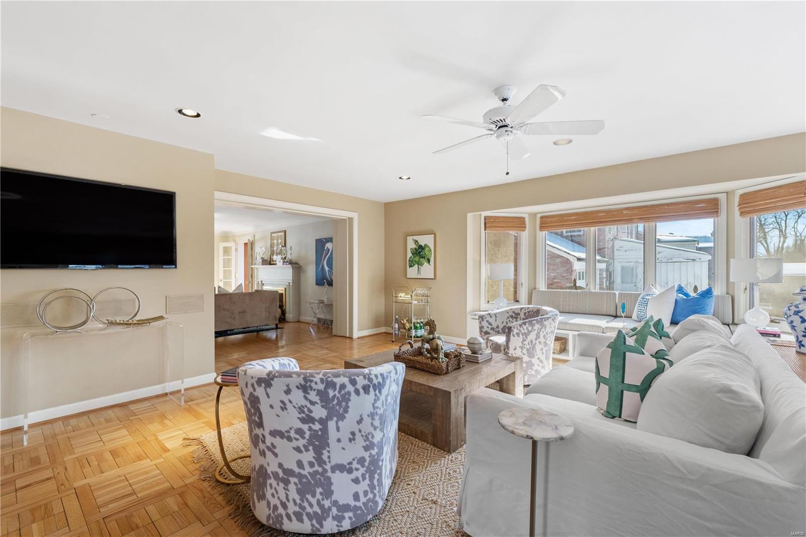 Davis Place - Residential