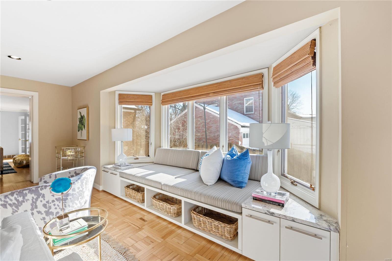 Davis Place - Residential