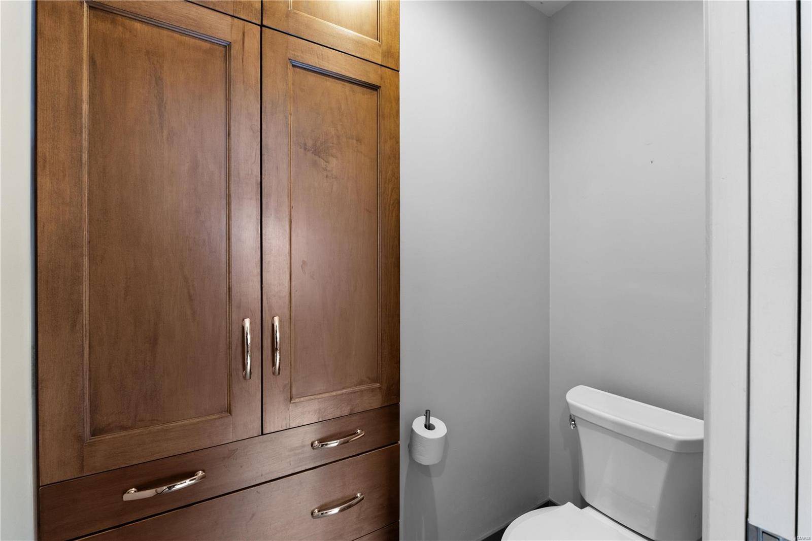 Davis Place - Residential