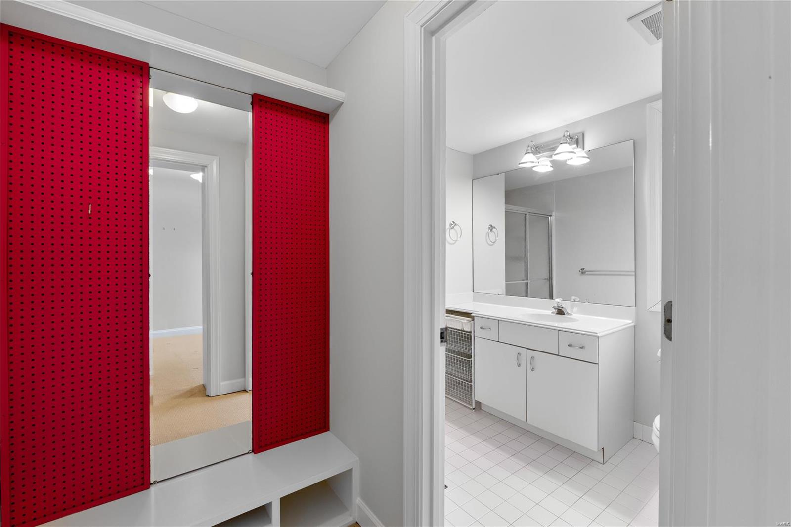 Davis Place - Residential