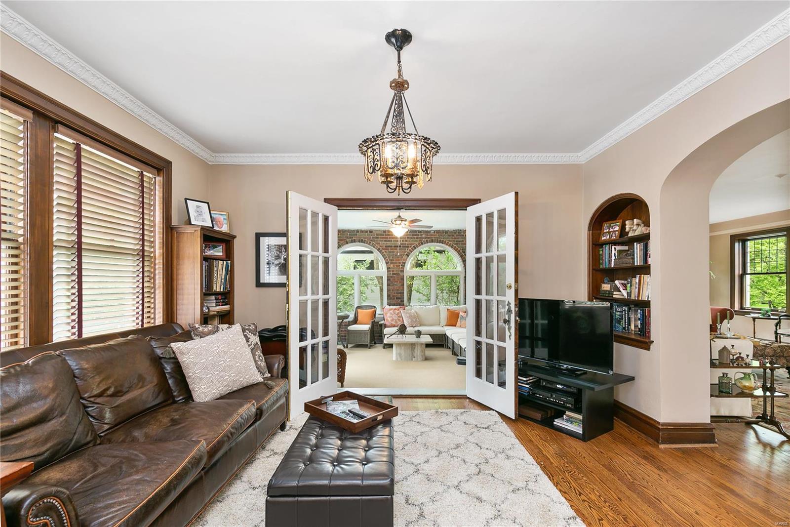 La Hacienda - Residential