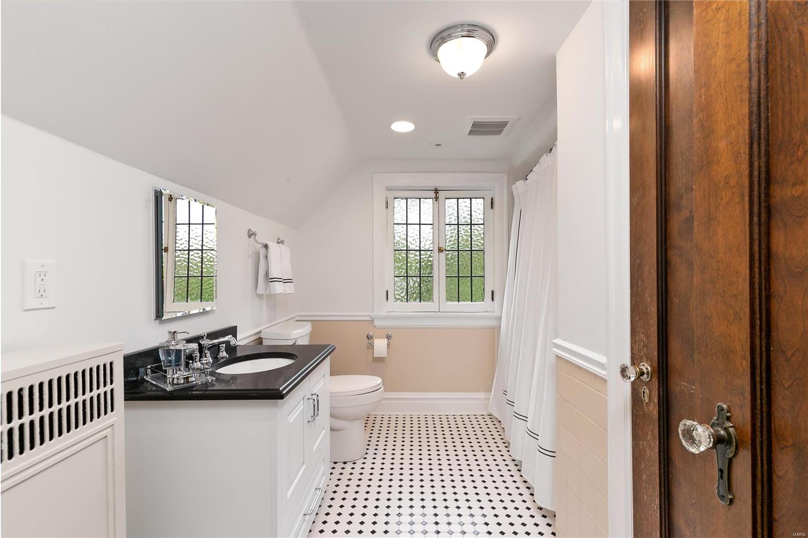 La Hacienda - Residential