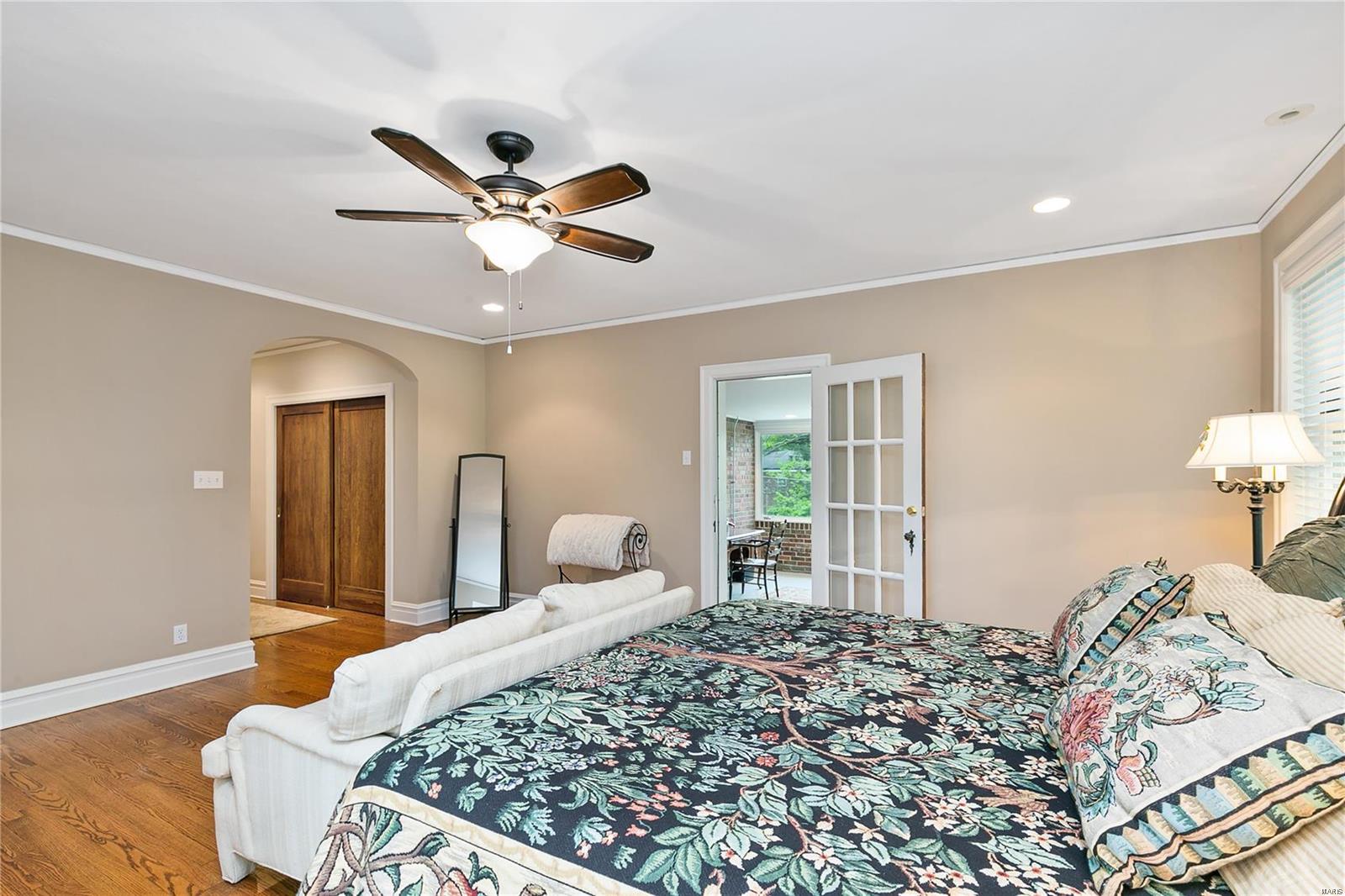 La Hacienda - Residential