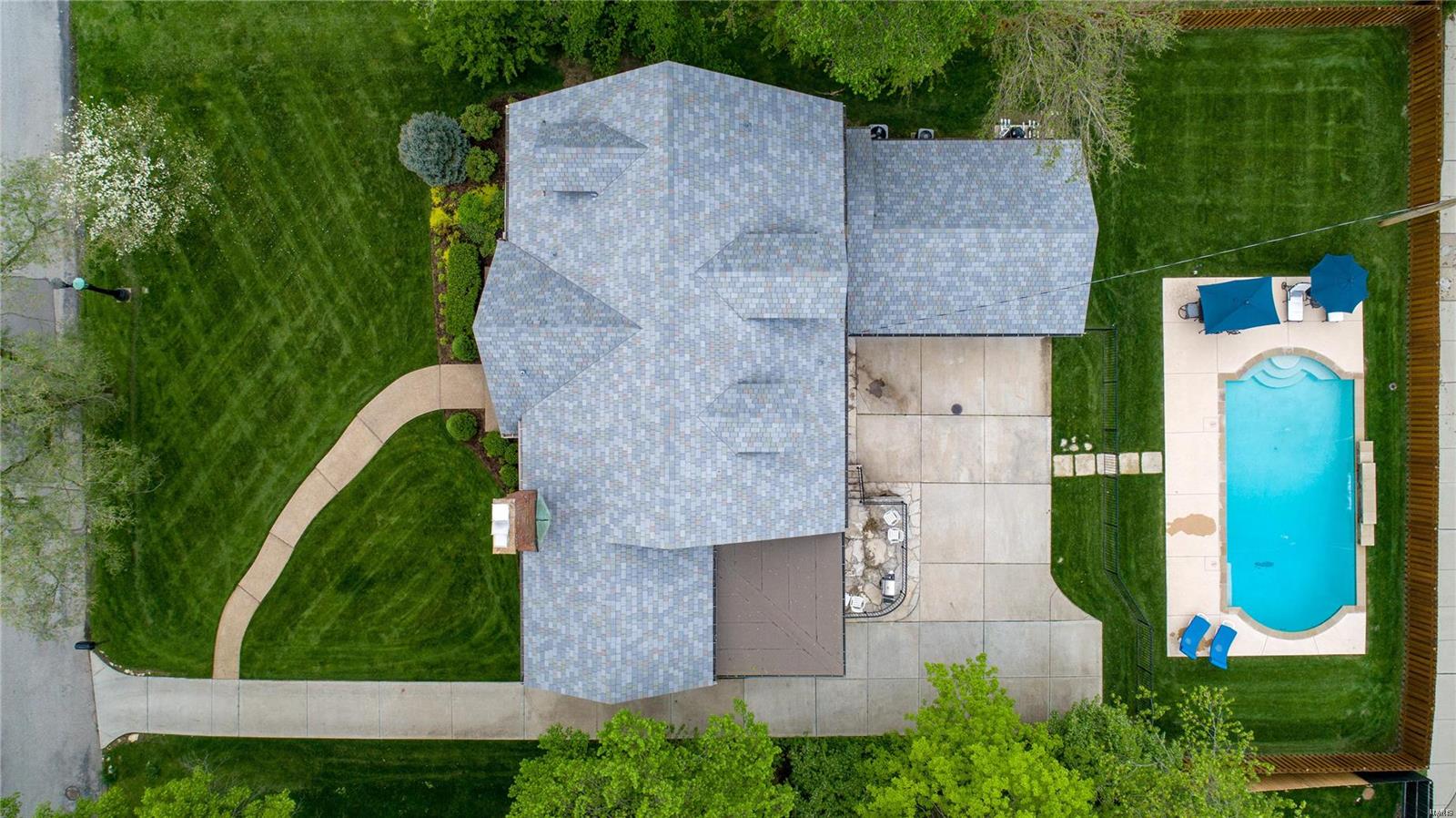 La Hacienda - Residential