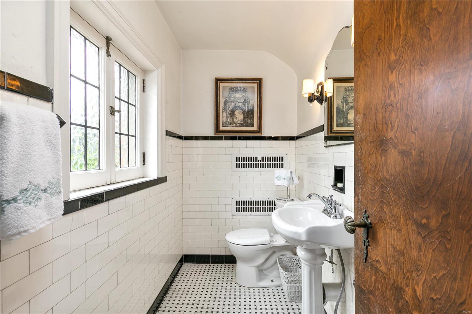 La Hacienda - Residential