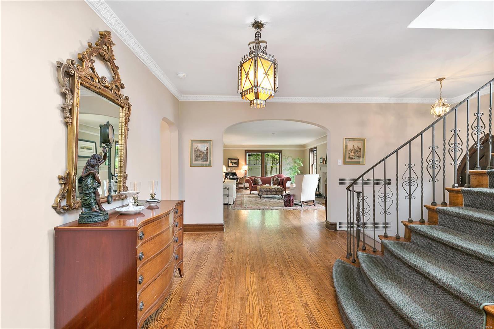 La Hacienda - Residential