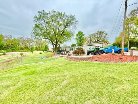 4366 McMillen Road De Soto MO 63020