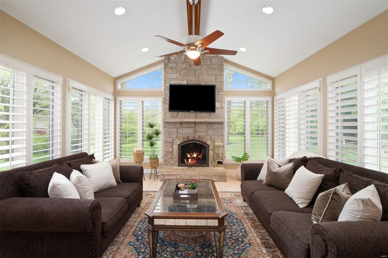 Ladue Meadows 2 - Residential