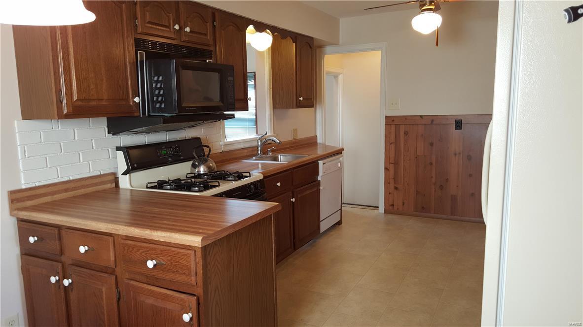 Mc Neary Manor - Residential