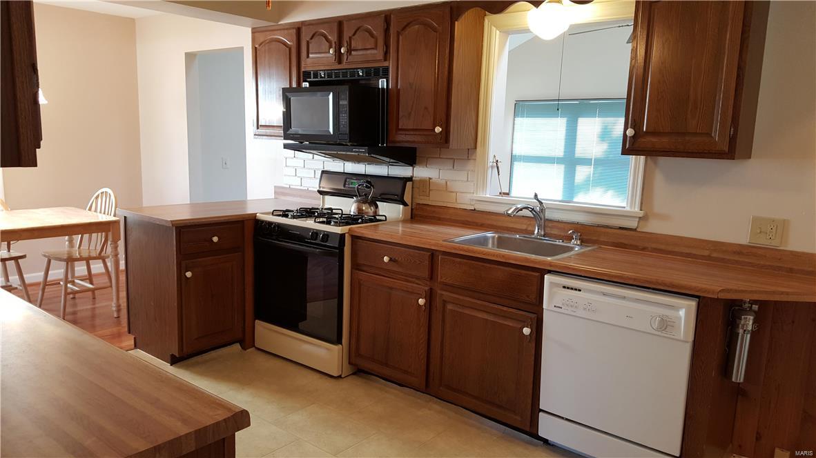 Mc Neary Manor - Residential