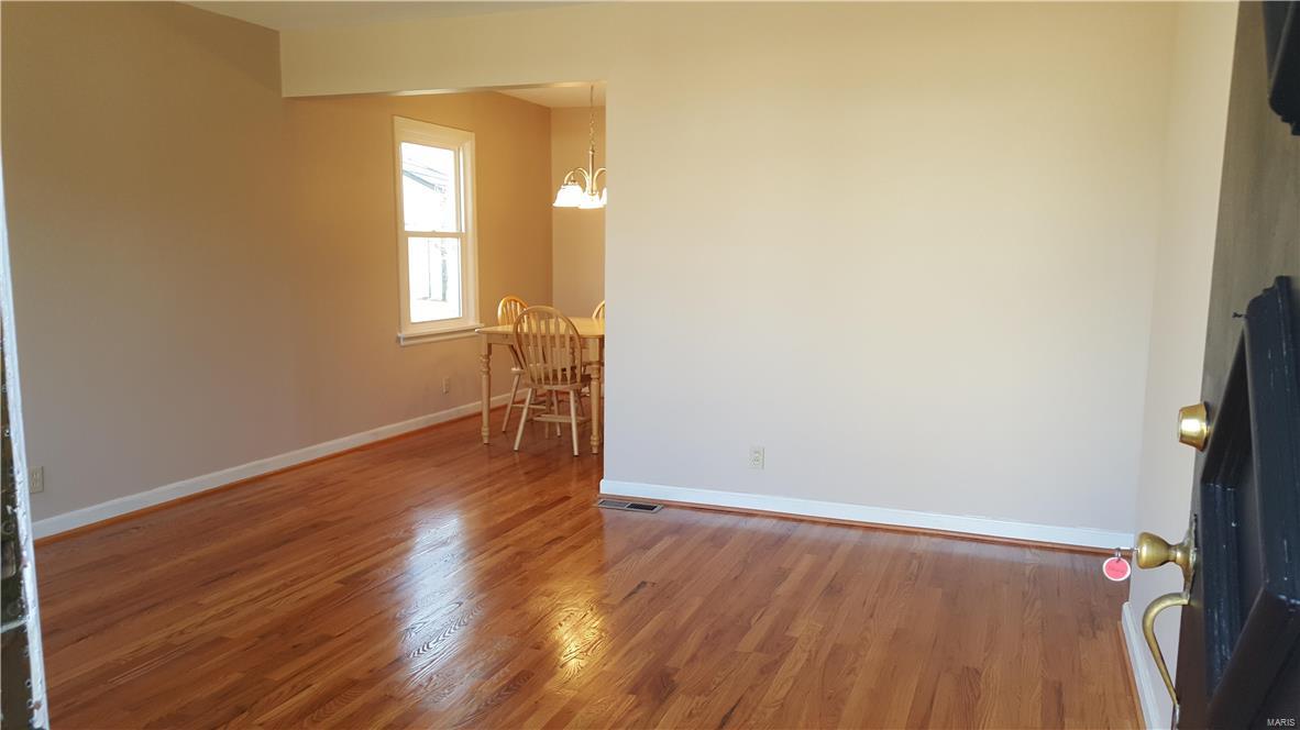 Mc Neary Manor - Residential