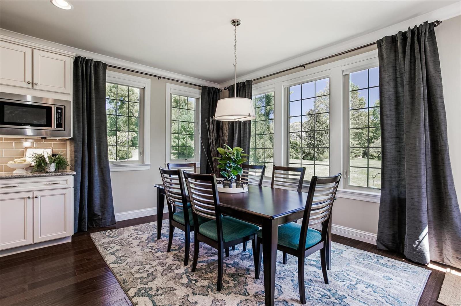 Woods of Ladue - Residential