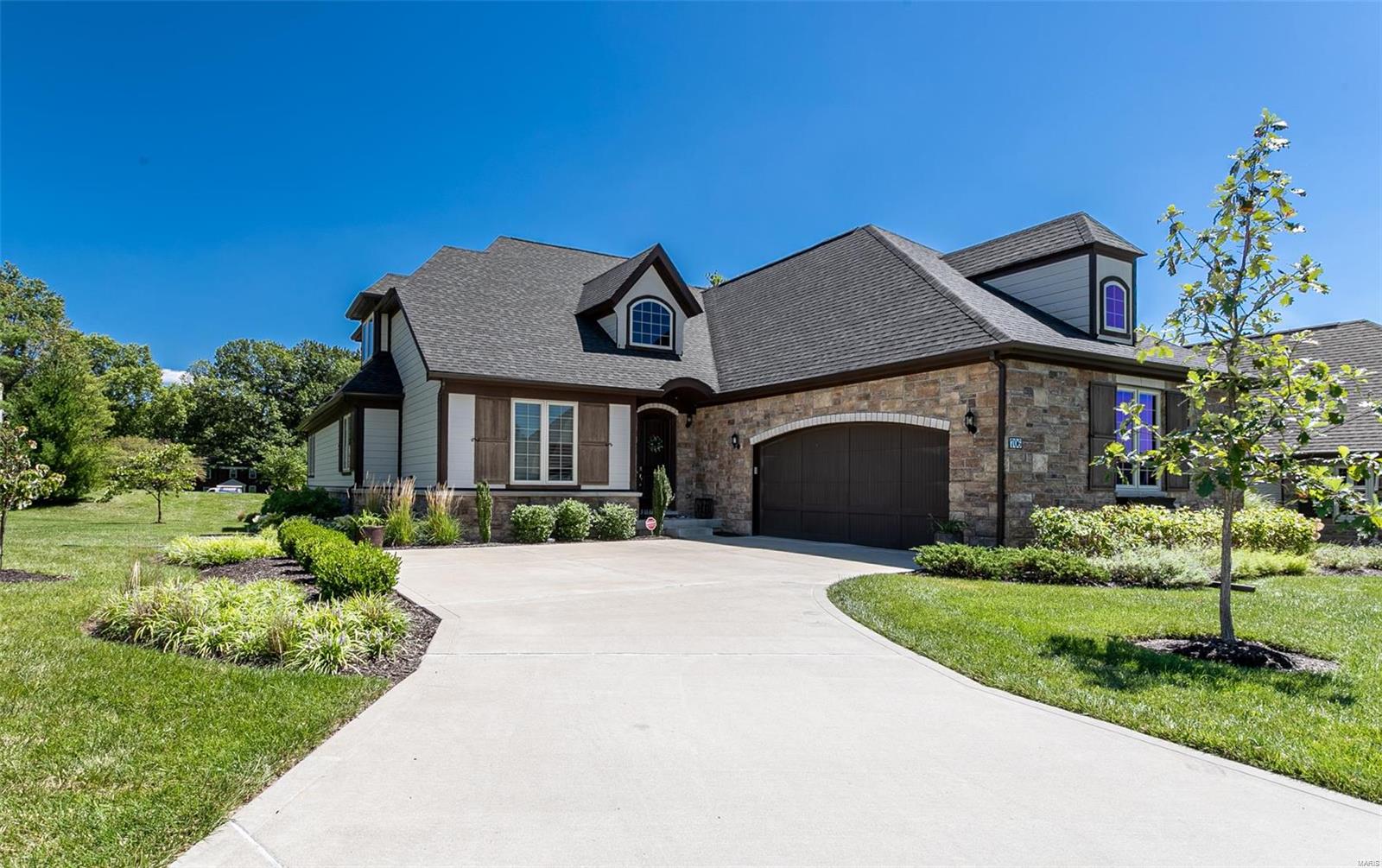 Woods of Ladue - Residential