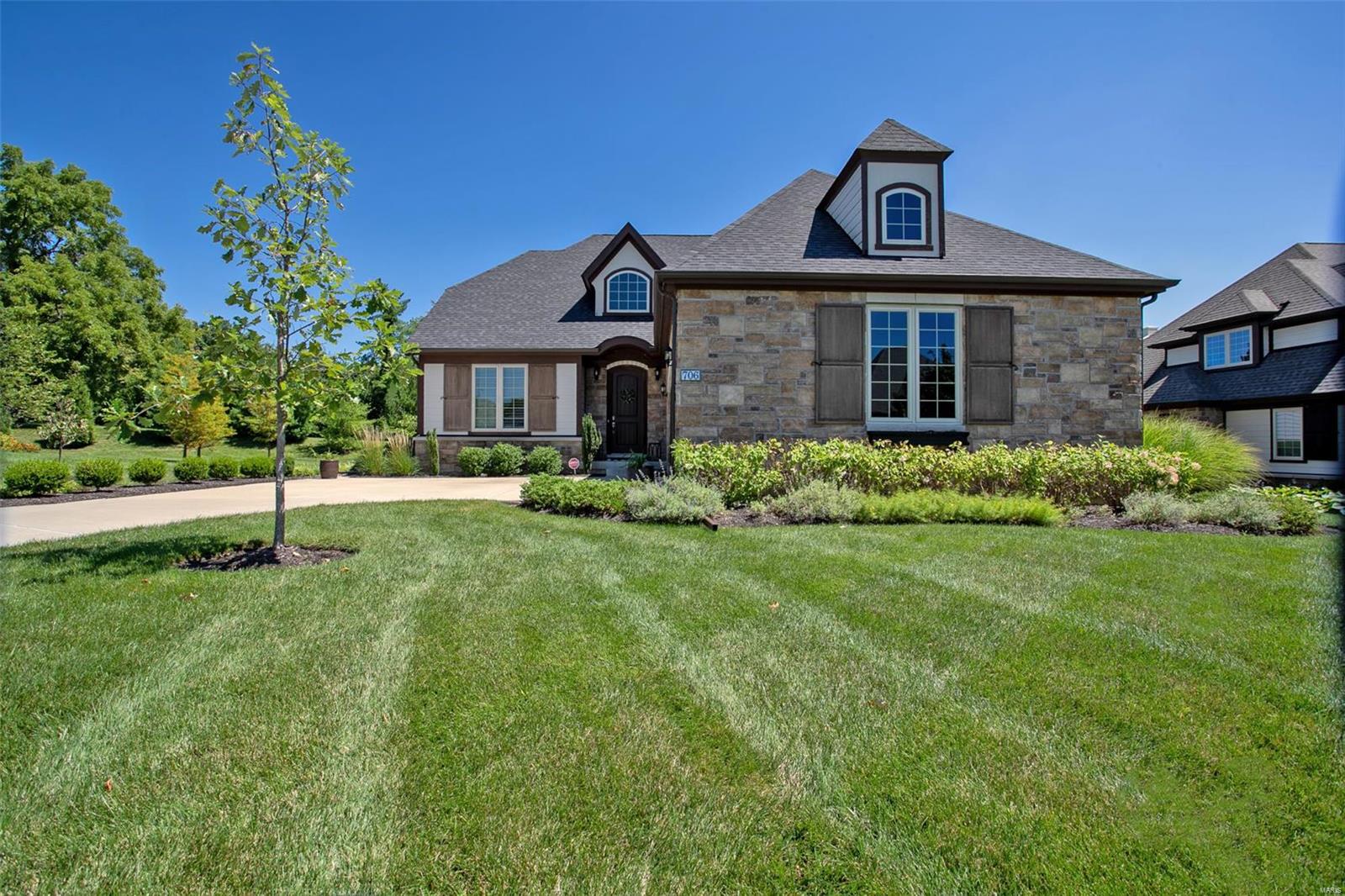 Woods of Ladue - Residential