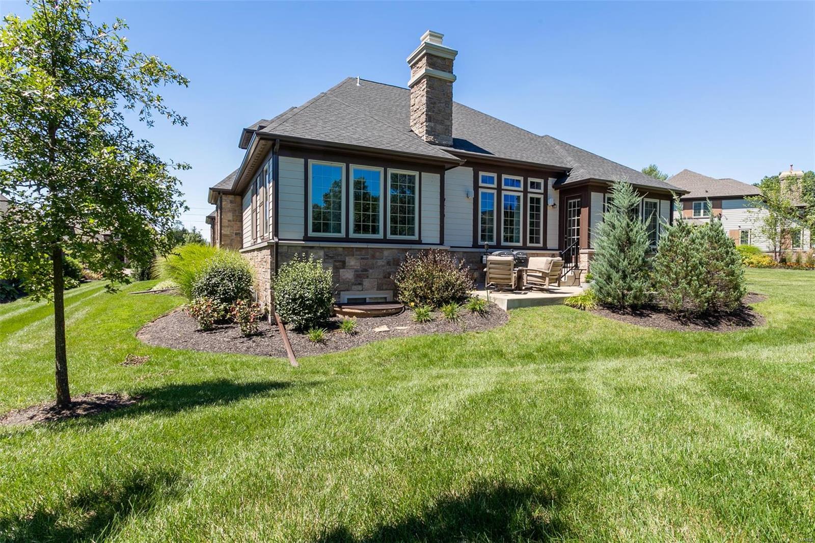 Woods of Ladue - Residential