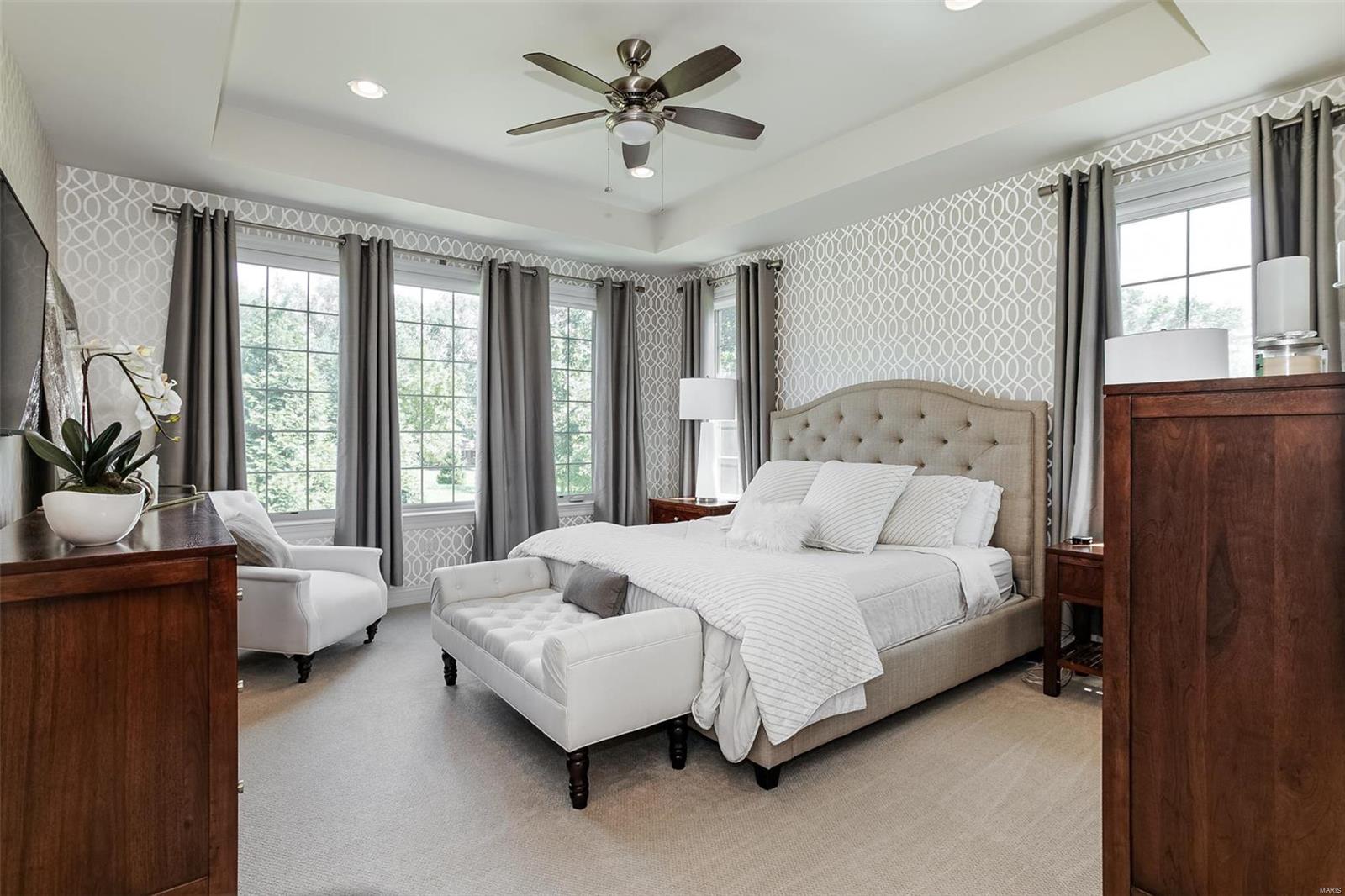 Woods of Ladue - Residential