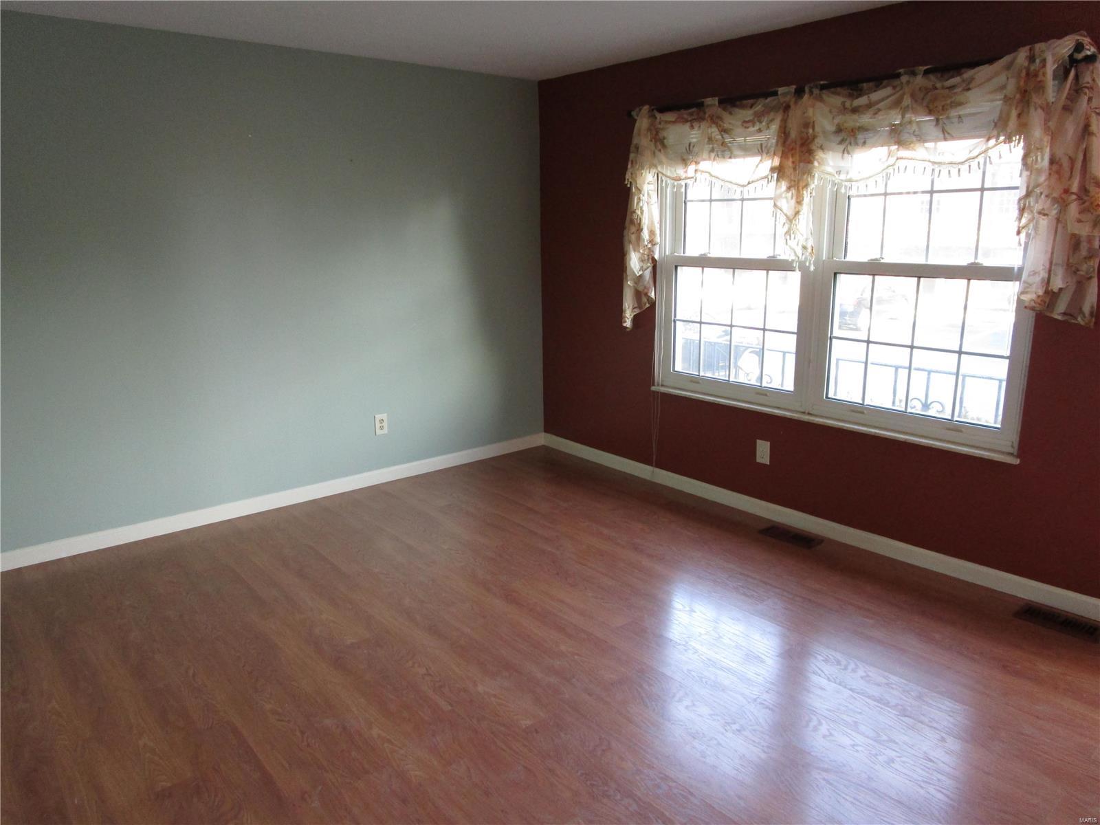 Granada Condo Apt 92 Bldg 14 - Residential