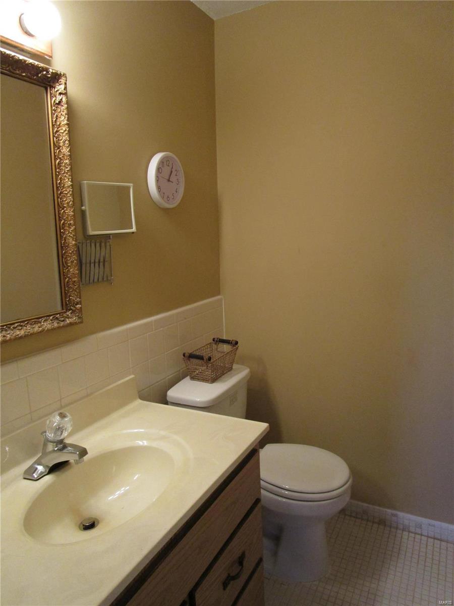 Granada Condo Apt 92 Bldg 14 - Residential