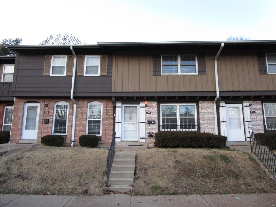 1,600 sq ft of living space in this move-in ready 3 bedroom 3 bath townhome.  The spacious kitchen features a walk-in pantry, planning center, and dining room that leads out to the private fenced patio. The master bedroom suite features a master bathroom and walk-in closet.  Other features include updated flooring, finished basement with family room, newer systems, walk-in closets, and vinyl windows. Schedule an appointment today! Additional Rooms: Workshop/Hobby Area Location: Other